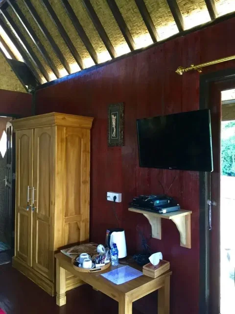 Гили-Мено: Little Bali Restaurant - Mahogany Cottage