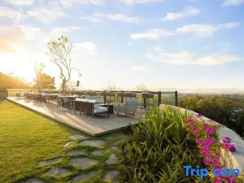 Беноа: The Tulou Bali by Nakula