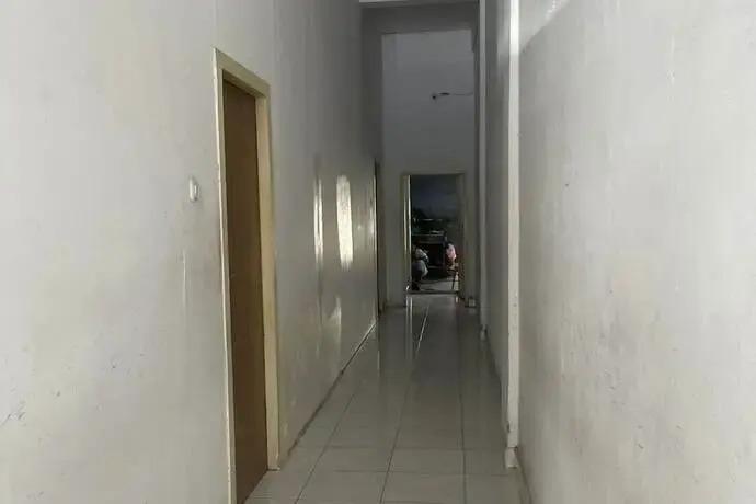 Пеканбару: SPOT ON 93270 Handisa Homestay SyariahNearKedai Kopi Atien