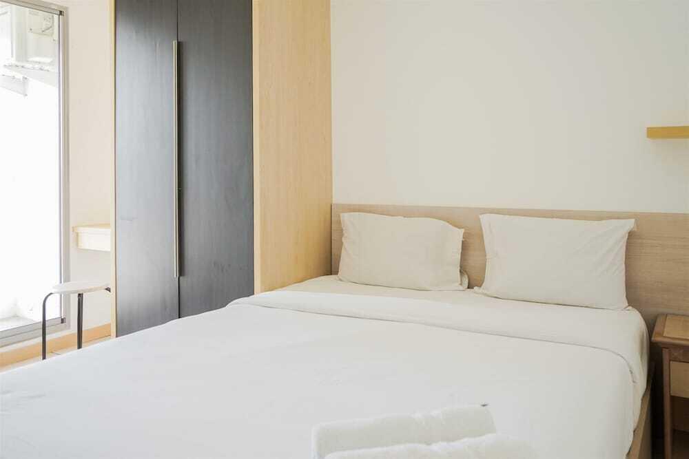 Legok: Simple And Cozy 2Br Apartment At M-Town Residence