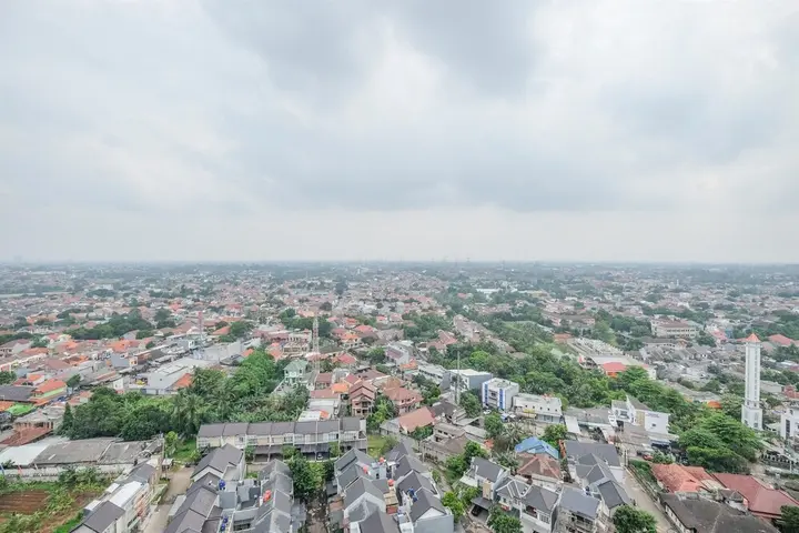 Депок: Homey And Nice 2Br At Cinere Resort Apartment