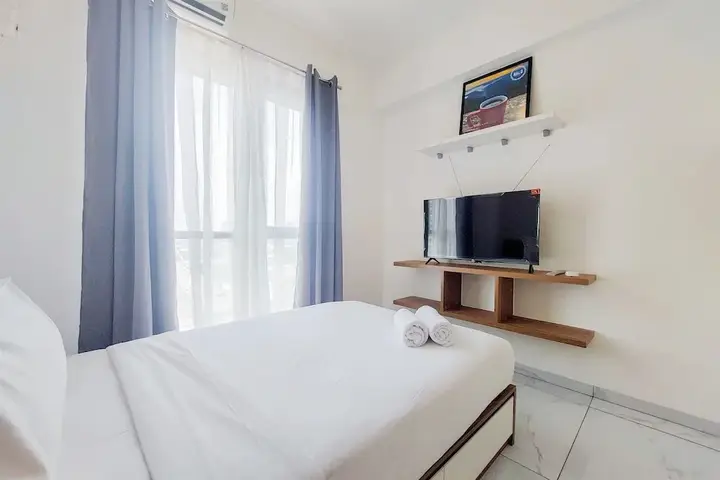 Modern And Nice Studio At Sky House Alam Sutera Apartment — фото 2