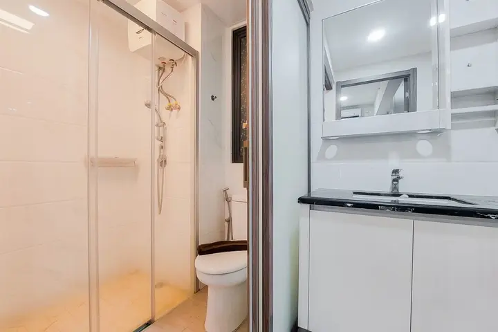Legok: Elegant And Strategic 2Br Sky House Bsd Apartment Near Ice Bsd