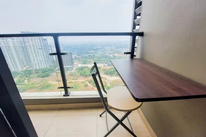 Legok: Cozy Living And Comfy Studio Sky House Bsd Apartment