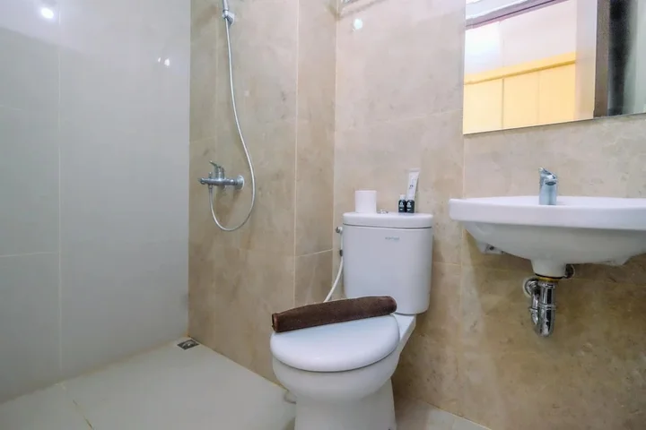 Депок: Good Deal And Comfy Studio Apartment Transpark Cibubur