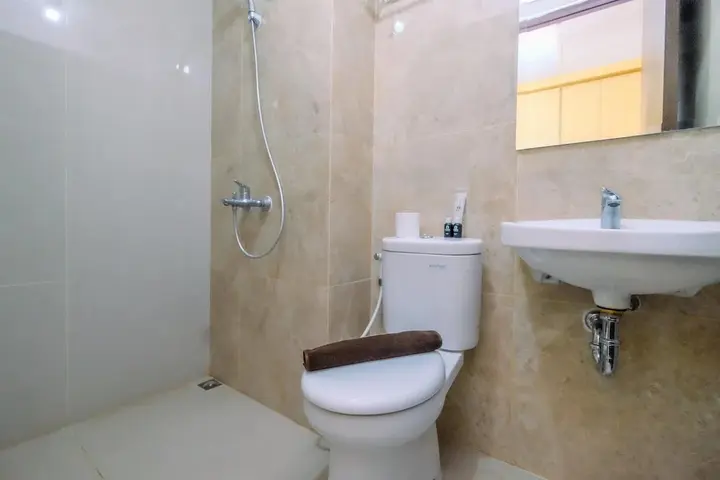 Депок: Good Deal And Comfy Studio Apartment Transpark Cibubur