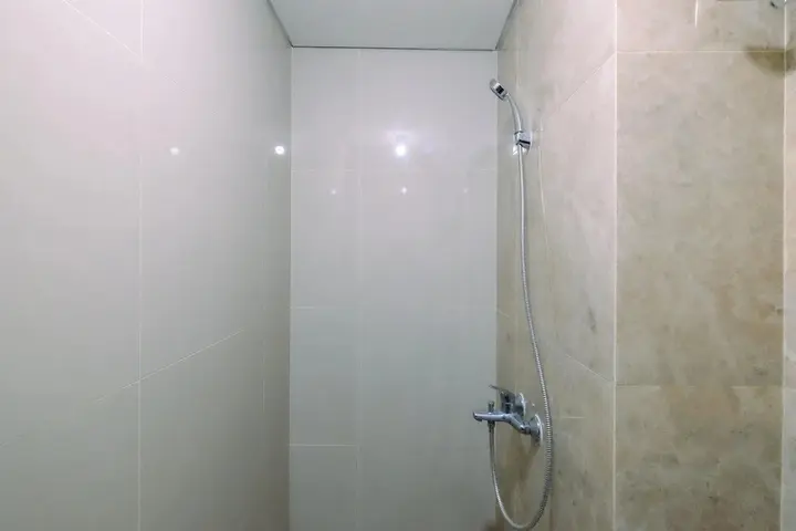 Депок: Good Deal And Comfy Studio Apartment Transpark Cibubur
