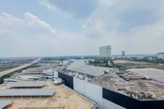 Legok: Strategic And Simple 3Br Sky House Bsd Apartment