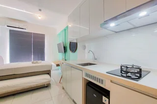 Тангеранг: Modern Look Studio At Sky House Alam Sutera Apartment