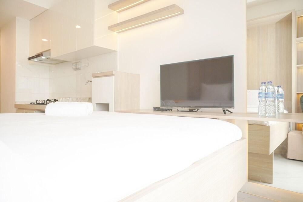 Best Choice And Nice Studio At Sky House Bsd Apartment — фото 1
