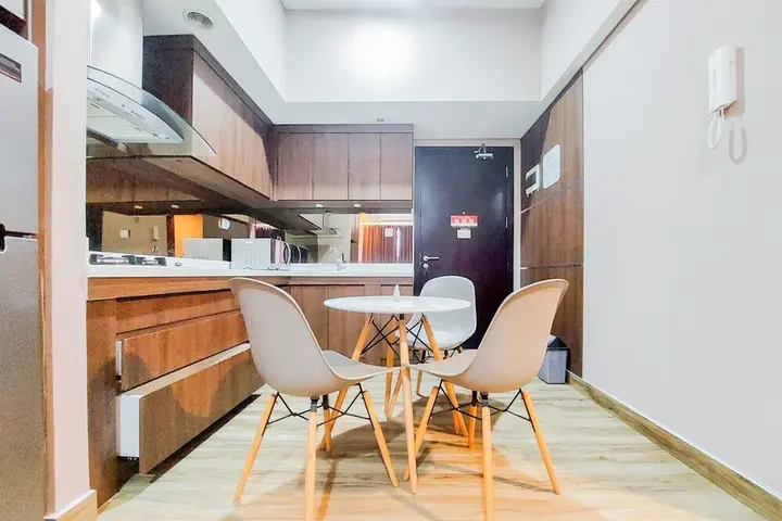 Legok: Homey And Modern 2Br At Casa De Parco Apartment