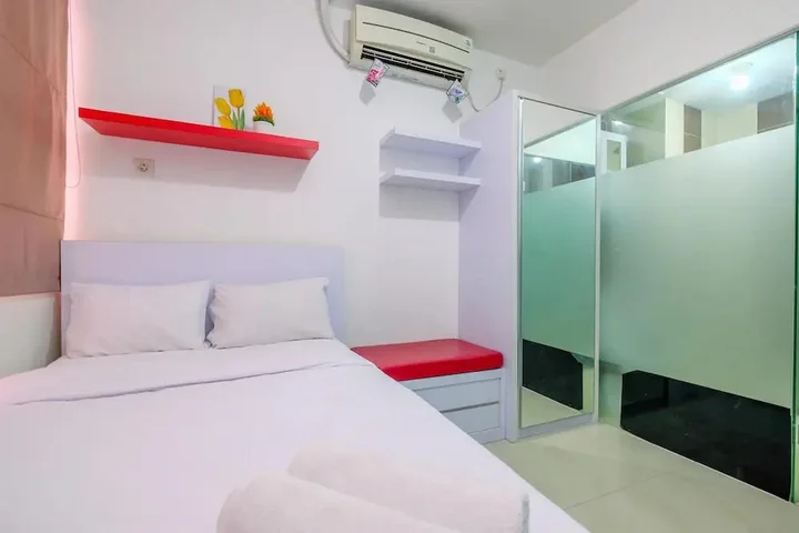 Депок: Best Deal And Tidy Studio At Saladdin Mansion Apartment