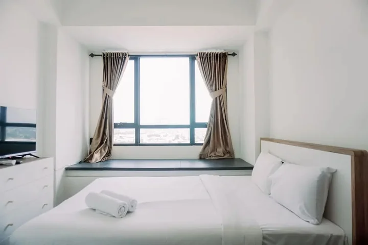 Тангеранг: Homey And Comfort Living Studio Collins Boulevard Apartment