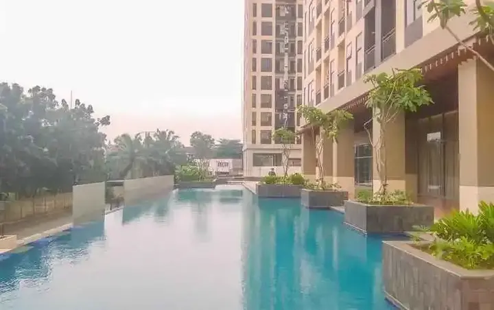 Депок: Modern And Comfy Studio At Transpark Cibubur Apartment