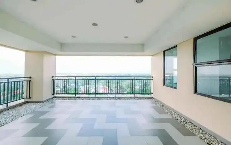 Депок: Modern And Comfy Studio At Transpark Cibubur Apartment