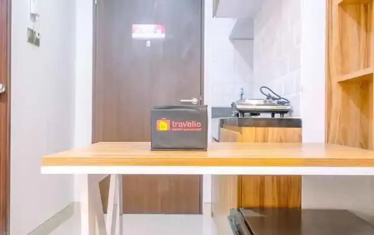 Депок: Modern And Comfy Studio At Transpark Cibubur Apartment
