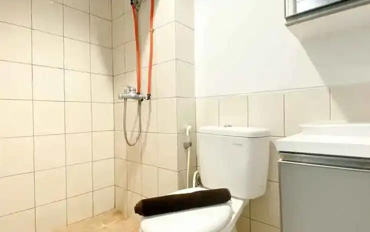 Чикаранг: Minimalist And Nice Studio At Azalea Suites Apartment