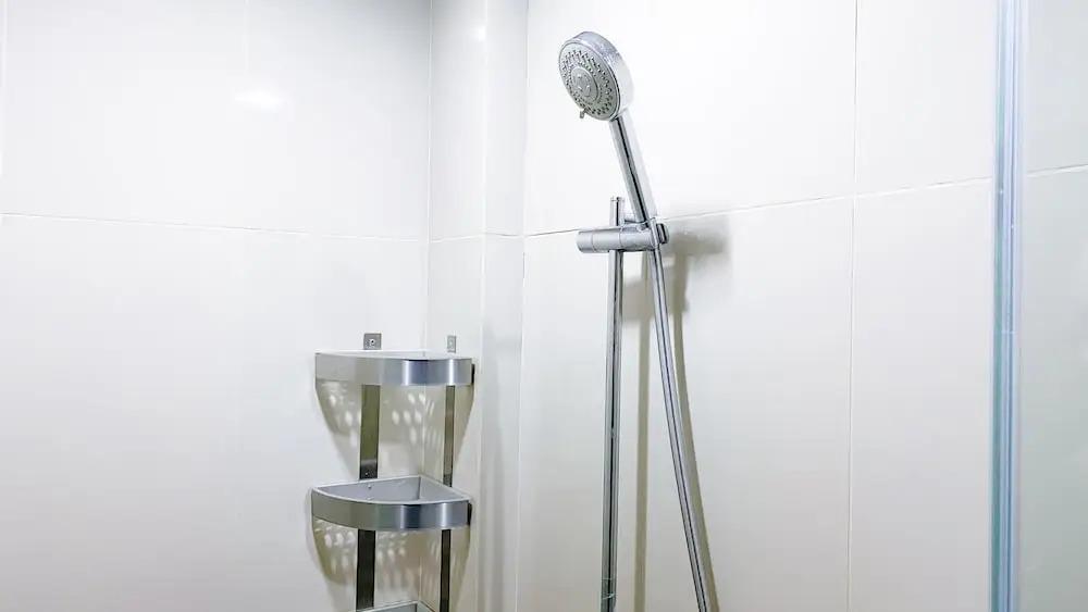 Legok: Minimalist And Homey 1Br M-Town Signature Apartment