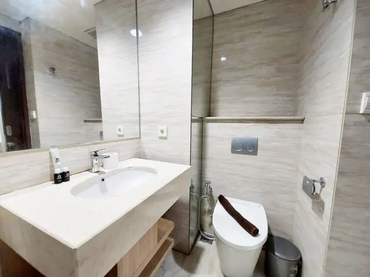 Modern Look 1Br At Uttara The Icon Apartment — фото 6