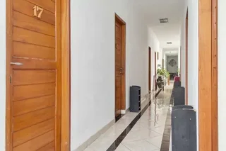 Депок: Capital O 93279 Asyoka Penginapan Pasutri