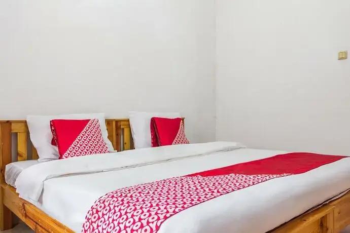 Депок: Capital O 93279 Asyoka Penginapan Pasutri