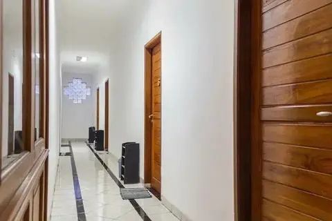 Депок: Capital O 93279 Asyoka Penginapan Pasutri