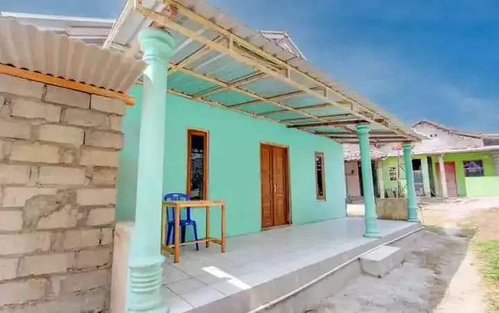 SPOT ON 93324 Hadi Homestay Syariah — фото 1