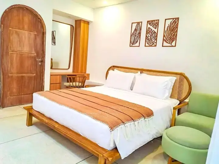 Чангу: Peaceful Retreat 3 Bedrooms Villa Nelayan Beach