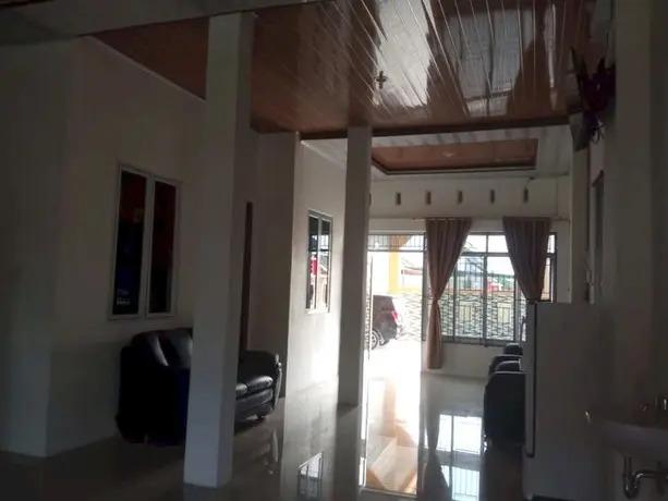 Пеканбару: Oyo 93341 Ananda Homestay Syariah