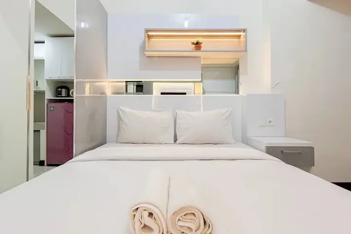 Cozy Living And Homey Studio Vida View Makassar Apartment — фото 1