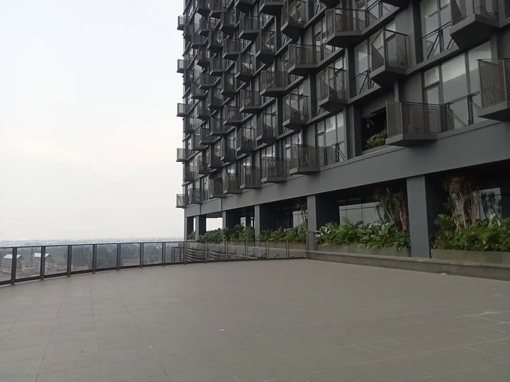 Legok: Good Choice And Nice Studio Apartment At Carstensz Residence