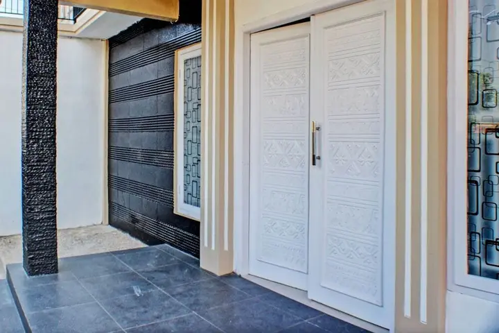 Сиамис: OYO Life 91504 De Vila Ungu Syariah