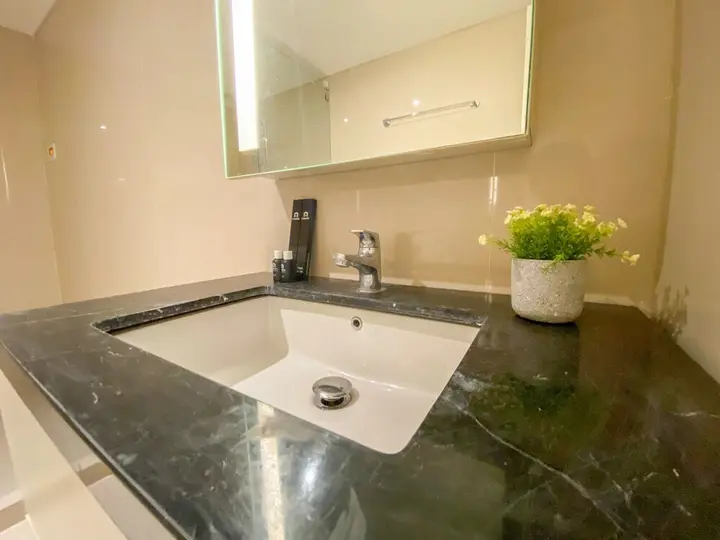 Семаранг: Best Deal And Strategic 2Br Marquis De Lafayette Apartment