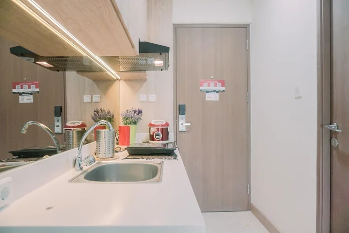 Legok: Good Choice And Homey Studio Apartment At B Residence