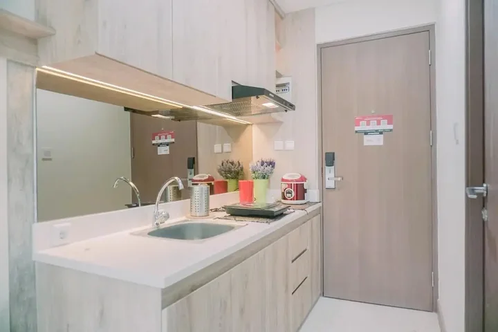 Legok: Good Choice And Homey Studio Apartment At B Residence