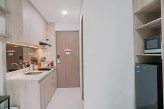 Legok: Good Choice And Homey Studio Apartment At B Residence