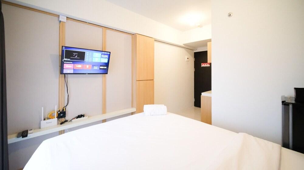Best Choice And Strategic Location Studio At Apartment Suncity Residence — фото 3