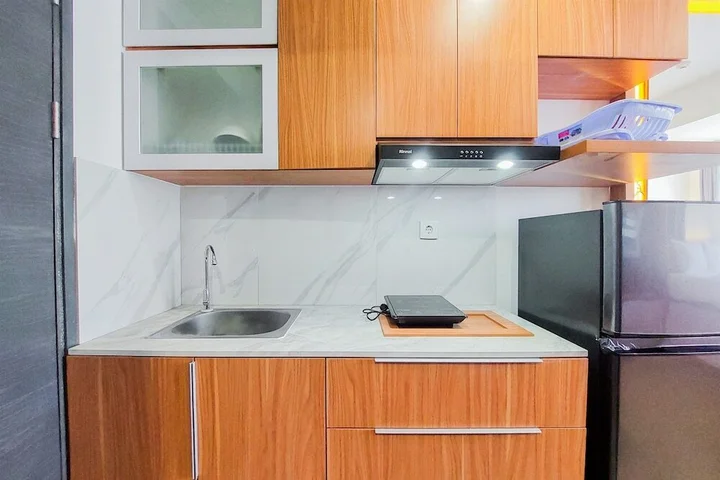 Тангеранг: Good And Homey Studio At Collins Boulevard Apartment