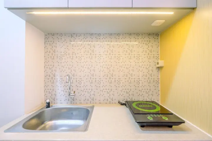 Депок: Minimalist Studio At Evenciio Margonda Apartment