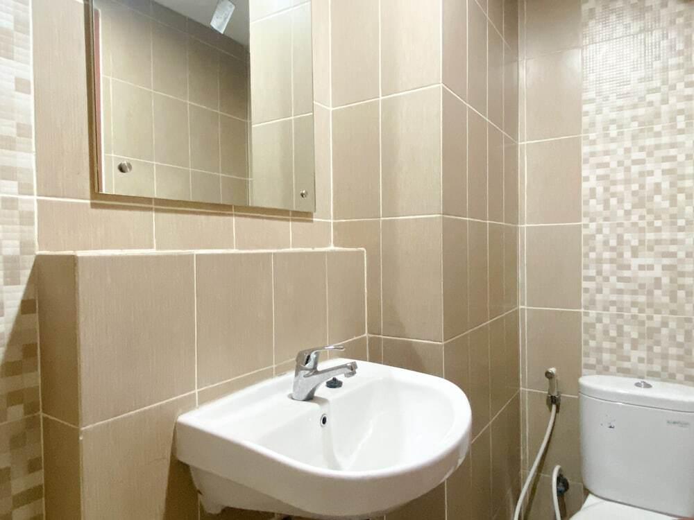 Чикаранг: Restful And Tidy Studio At Enviro Apartment
