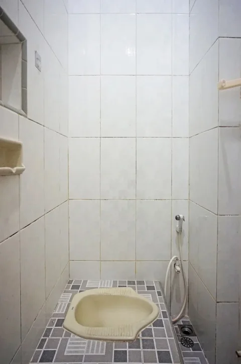 Медан: OYO 93355 Maestro Home Syariah