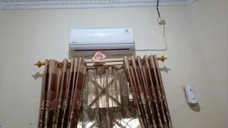 Депок: SPOT ON 93376 Roemah Ambarrukma 185 Syariah