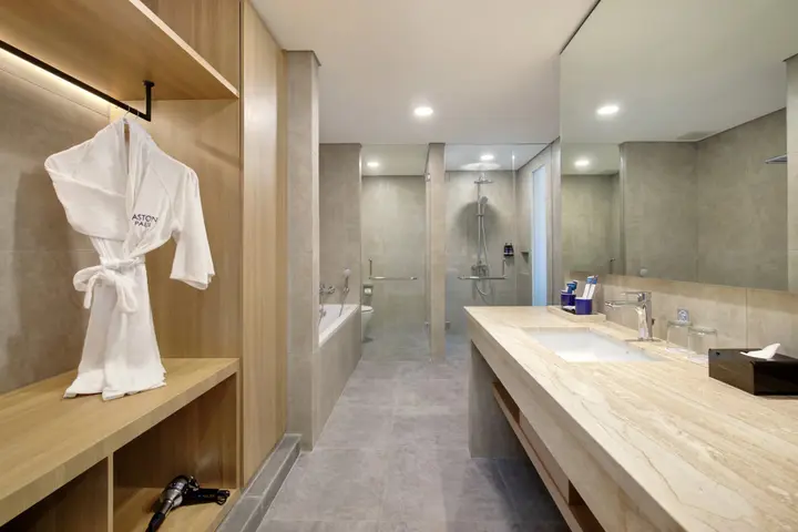 Палу: Aston Palu Hotel & Conference Center