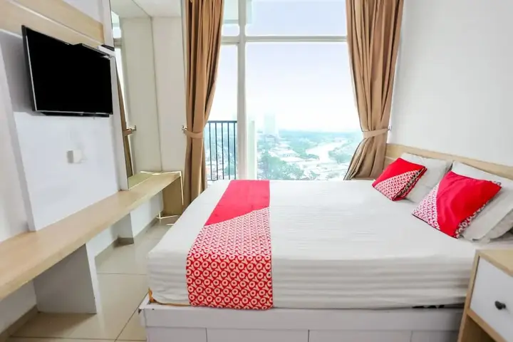Тангеранг: OYO 93432 Tree Room Hotel