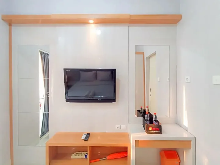 Семаранг: Best Deal And Homey Studio Apartment Amartha View