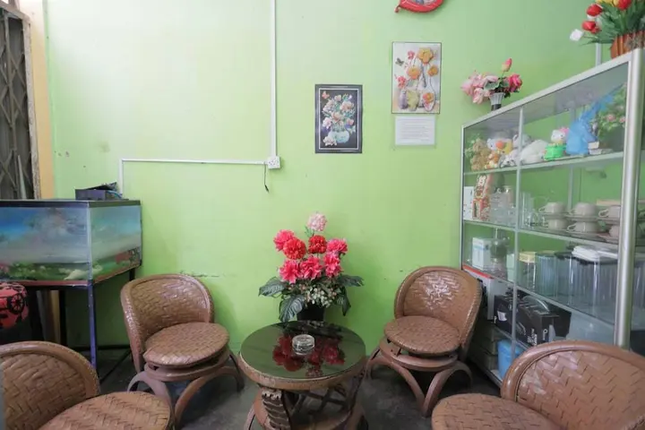 Батам: SPOT ON 93446 Penginapan Mak Yes
