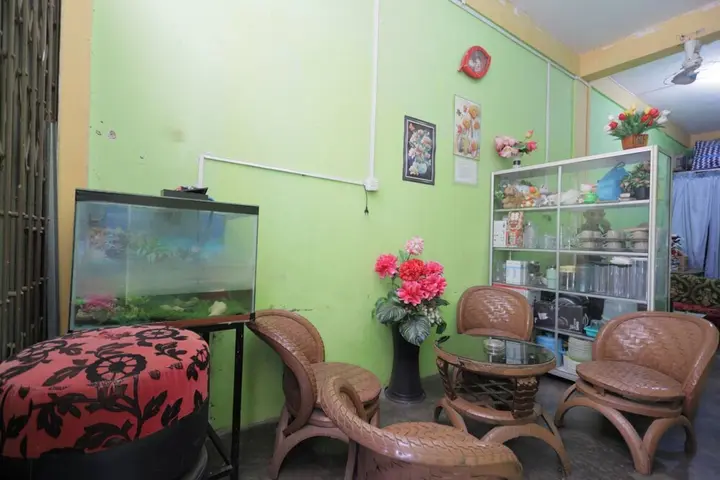 Батам: SPOT ON 93446 Penginapan Mak Yes