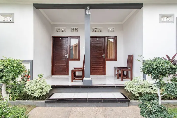 Каликбукбук: OYO 93482 Penginapan Tenang Lovina