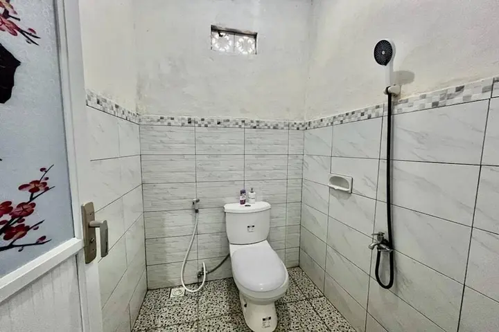 Каликбукбук: OYO 93482 Penginapan Tenang Lovina