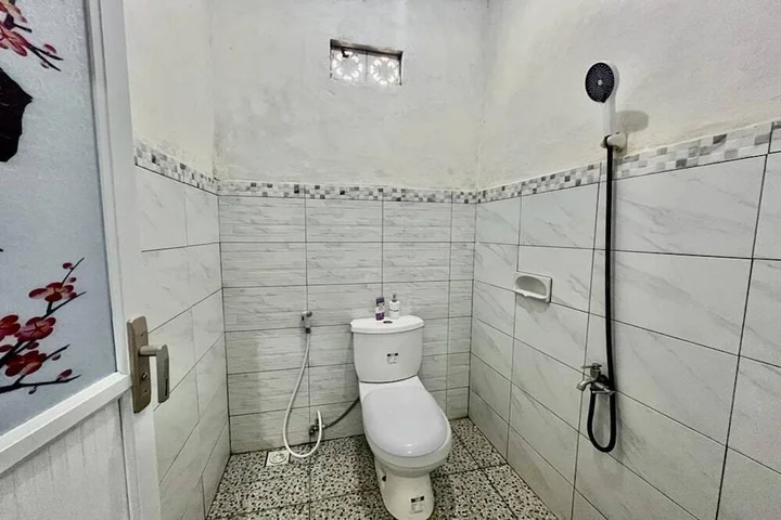 Каликбукбук: OYO 93482 Penginapan Tenang Lovina